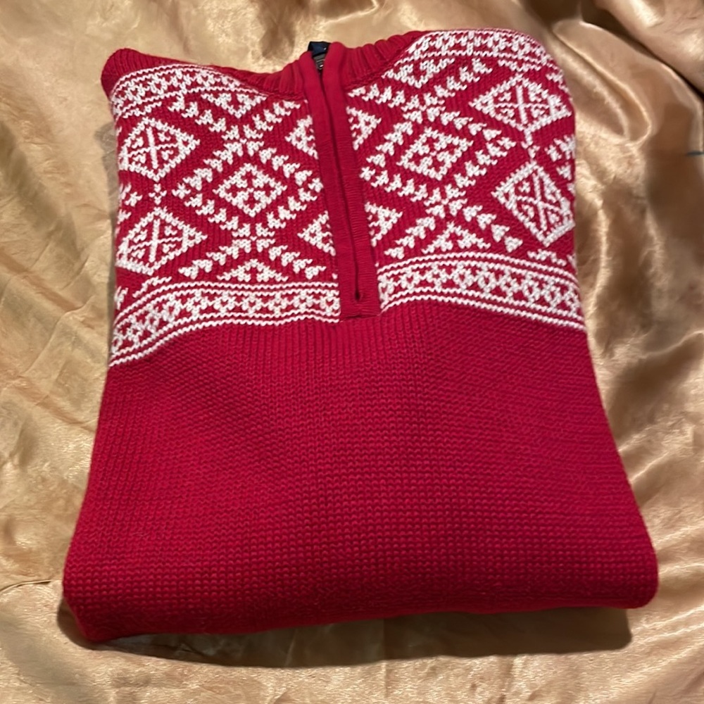 IZOD HOLIDAY KNIT SWEATER